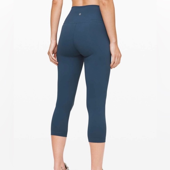 Lululemon Wunder Under Crop (High-Rise) *Full-On Luxtreme 21" Code Blue - Picture 2 of 8